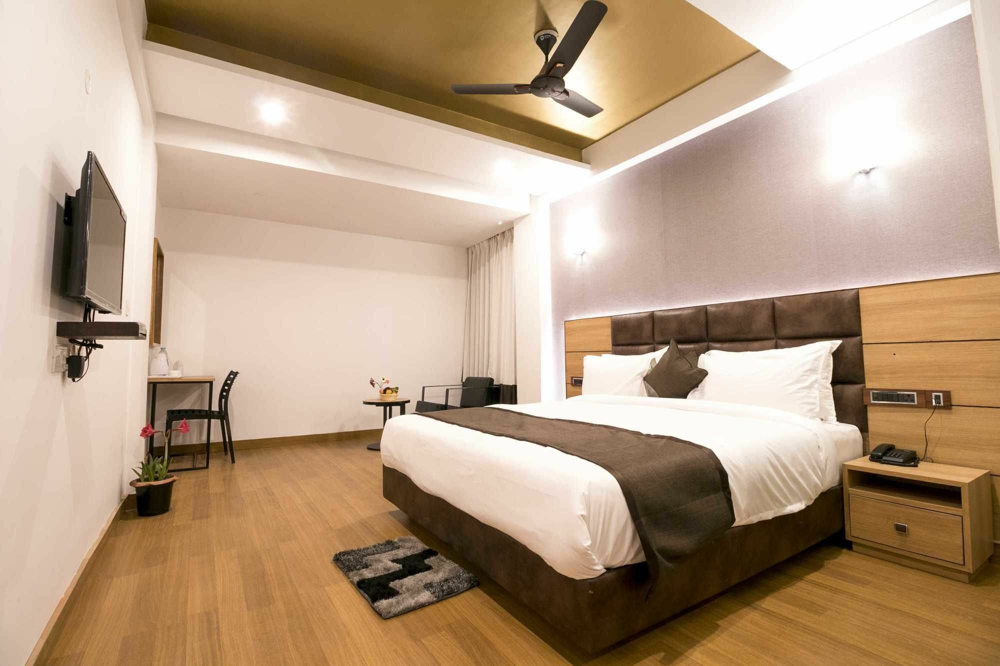 The Regal Hotel Gangtok Exterior photo