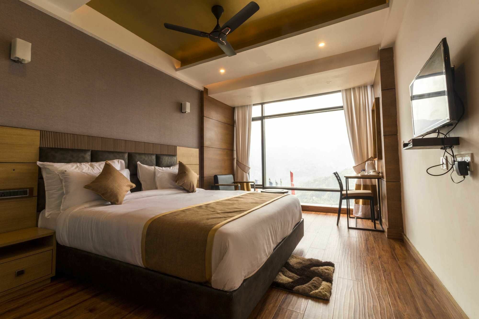 The Regal Hotel Gangtok Exterior photo